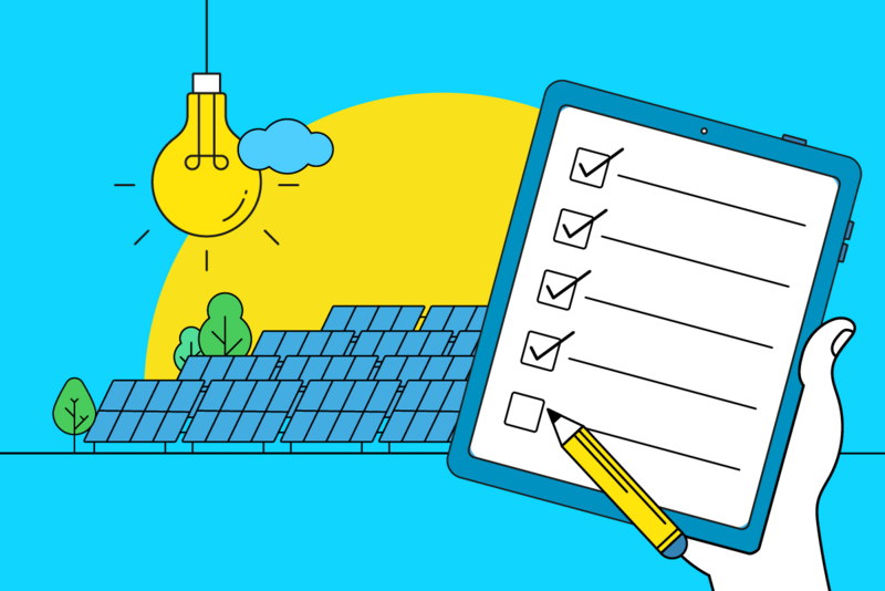We zien een checklist waar taakjes op afgevinkt zijn. In de achtergrond zien we zonnepanelen.