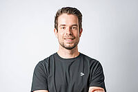 Profielfoto Ruthger Verkerke. Hij lacht naar de camera