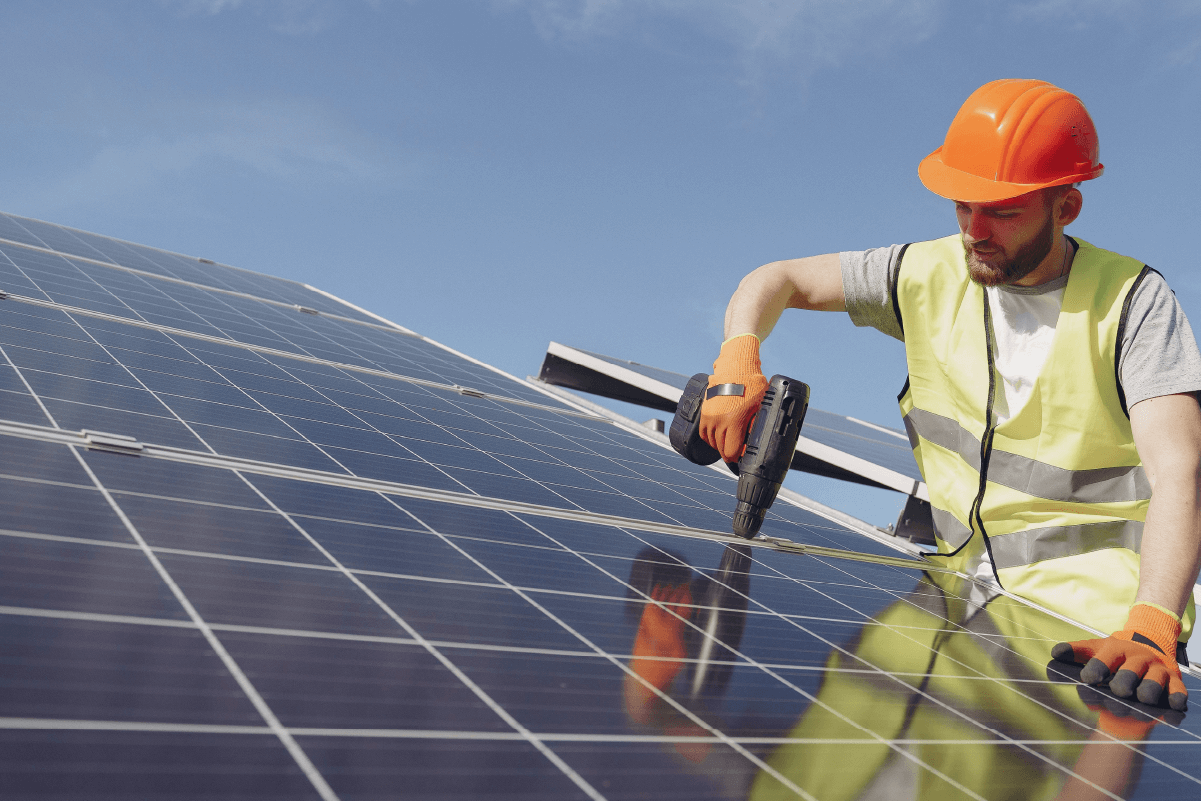Solar-Repowering-Reinigung Solar-Repowering-Cleaning